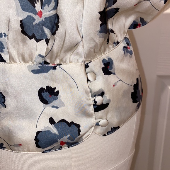 LC Lauren Conrad Sleeveless Floral Banded Top - Picture 4 of 5